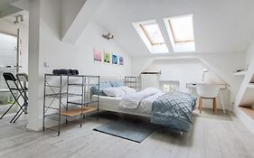 Lion Apartments